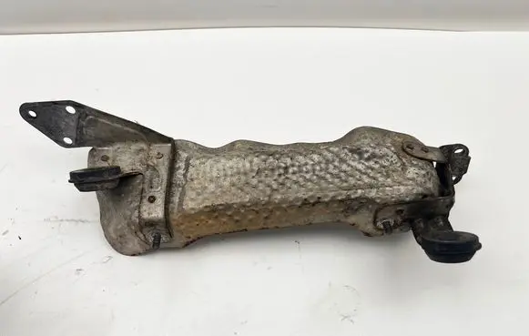 Mercedes-Benz E W212 Heat shield in engine bay 