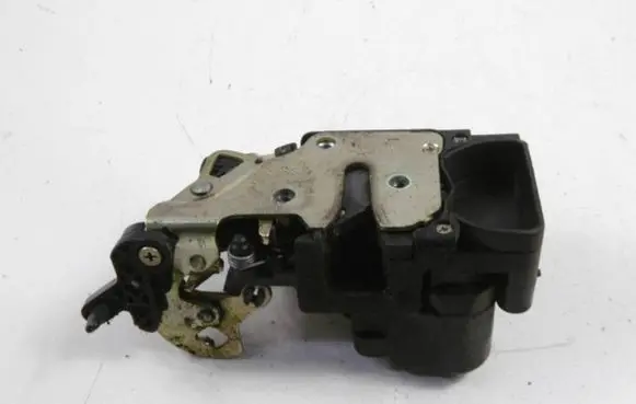 Chevrolet Kalos Rear door lock
