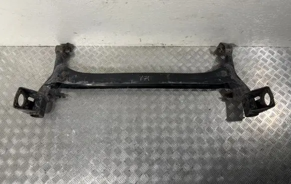 Toyota Corolla Verso AR10 Rear axle beam 421100F010 488120F010