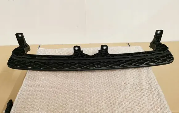 Volkswagen PASSAT B7 Front bumper cross member 3AA807561