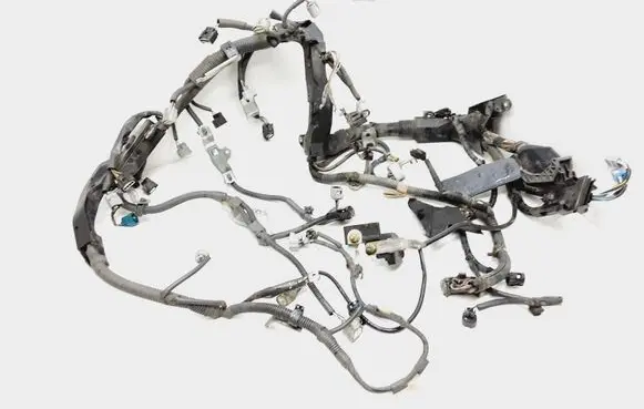 Toyota RAV 4 (XA40) Engine installation wiring loom 40833W 61653W