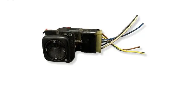 Volkswagen PASSAT B4 Wing mirror switch 321959565 358959565 357959565