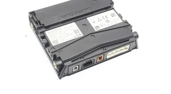 Suzuki SX4 S-Cross Bluetooth control unit module 3B32063T04