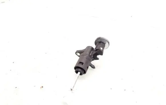 Audi A4 S4 B7 8E 8H Clutch master cylinder 8E1721401A