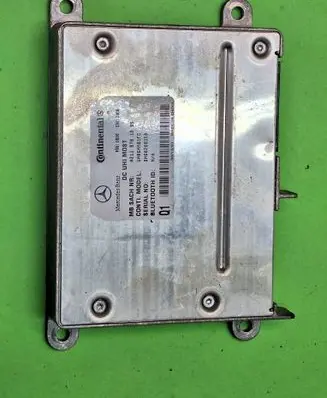 Mercedes-Benz E W211 Bluetooth control unit module A2118701885 UH06MM01FC DM60208350