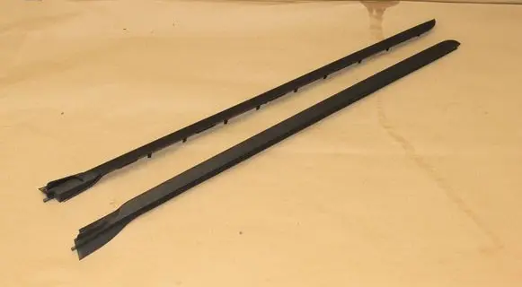 BMW 2 G42 Glass fitting brackets 8494698 8494697