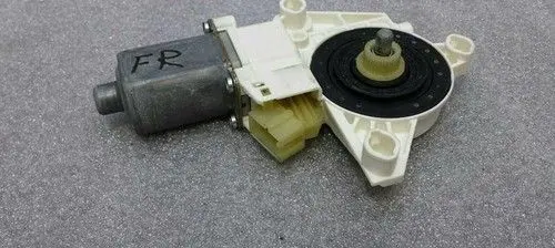 Mercedes-Benz ML W164 Front door window regulator motor A2518200842