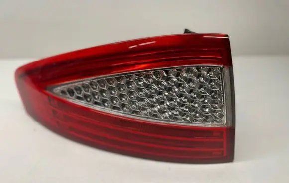 Ford Mondeo MK IV Rear/tail lights 7S7113405A