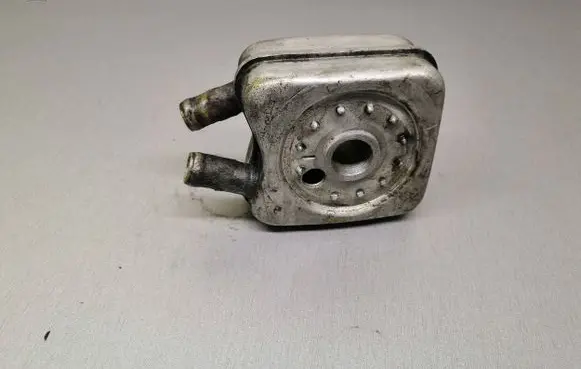 Engine oil radiator