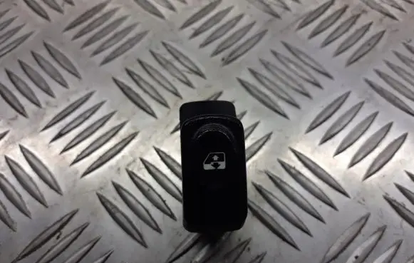 Renault Thalia I Quarter vent window switch 430000K