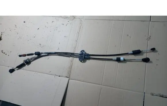 Ford Focus C-MAX Gear shift cable linkage 