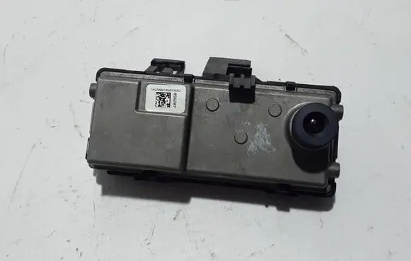 Renault Espace V (RFC) Windshield/windscreen camera 284628538R