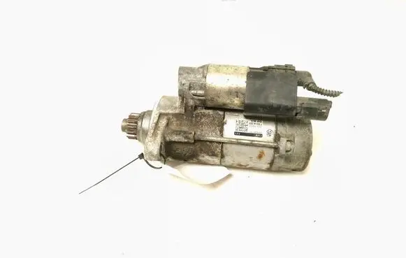 Volkswagen PASSAT B8 Starter motor 02E911024J