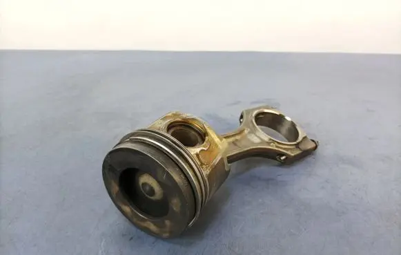 BMW 3 F30 F35 F31 Piston 
