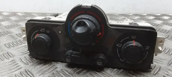 Renault Megane II Climate control unit 69427013