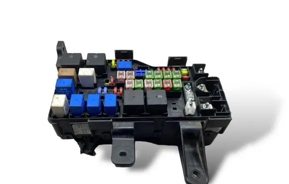 Hyundai H-1, Starex, Satellite Fuse module 912514H521 C21409T 91251