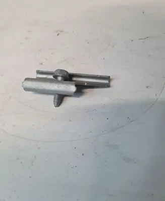 Renault Clio V Battery bracket 