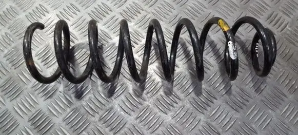 Renault Megane II Rear coil spring