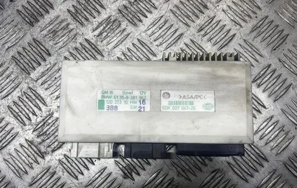 BMW 5 E39 Comfort/convenience module 61358381962 12037310
