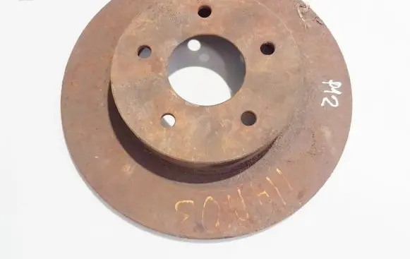 Nissan Primera Rear brake disc neventiliuojamas