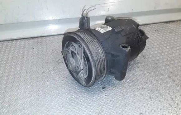Renault Scenic II - Grand scenic II Air conditioning (A/C) compressor (pump) 8200940233