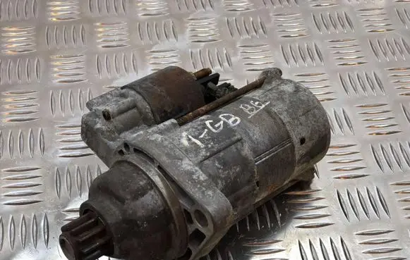 Volkswagen PASSAT B6 Starter motor