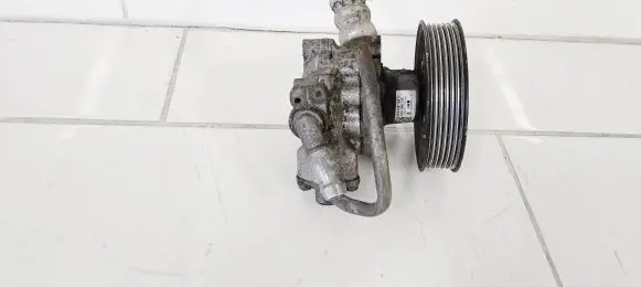 Audi A4 S4 B8 8K Power steering pump 8K0145154G 7651955145