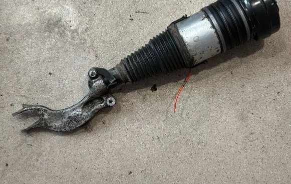 Audi Q7 4M Air suspension front shock absorber 4M0413037 4M0616039BF