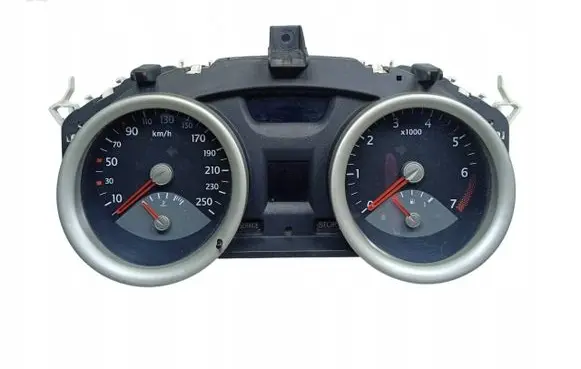 Renault Megane II Speedometer (instrument cluster) 8200306556