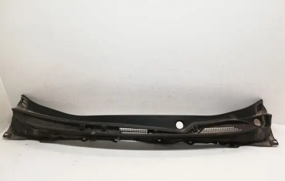 Subaru Outback (BS) Wiper trim 91411AL010