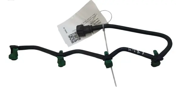 Volvo S60 Fuel return line/hose STU1313040