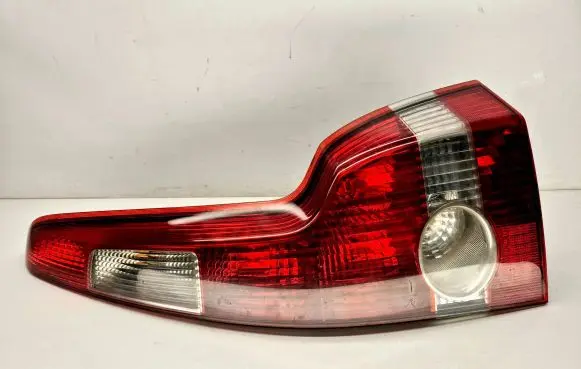 Volvo V50 Rear/tail lights 30698921