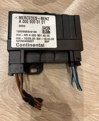 Mercedes-Benz C W204 Fuel injection pump control unit/module A0009003101 A0009014000 130066594919E