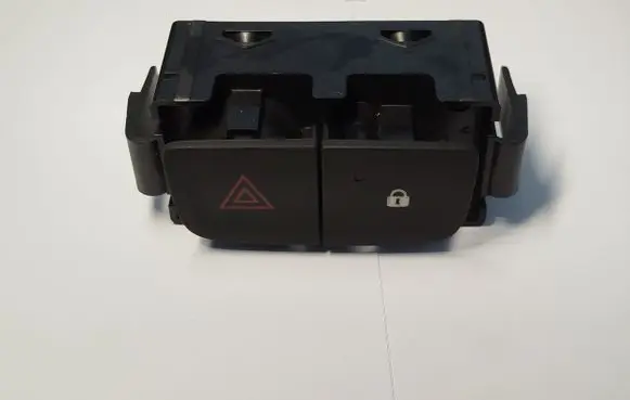 Opel Vivaro Hazard light switch E31601 E3160101 252100622R