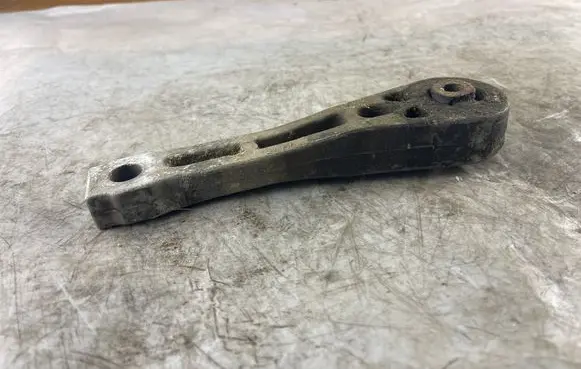 Volkswagen Golf Plus Gearbox mounting bracket 1K0199855 1K01998551