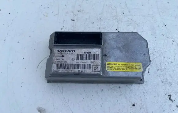 Volvo V70 Airbag control unit/module 8645271