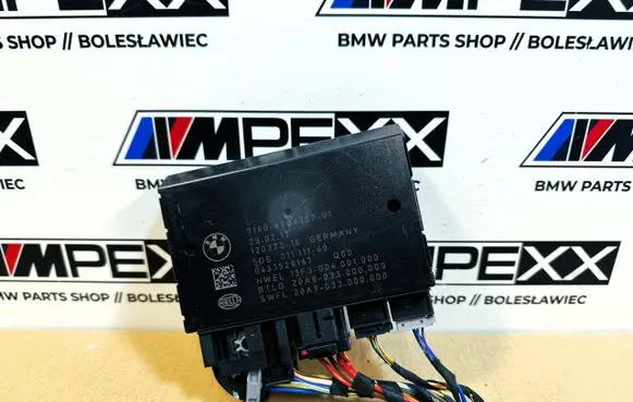 BMW X5M F85 Tow bar trailer control unit/module 6884357
