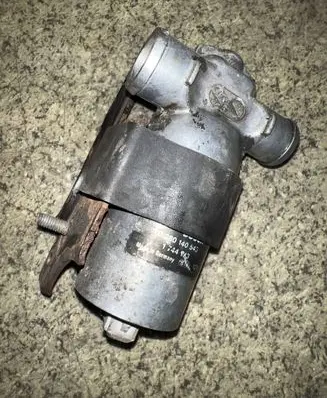 BMW 3 E46 Idle control valve (regulator) 1744713