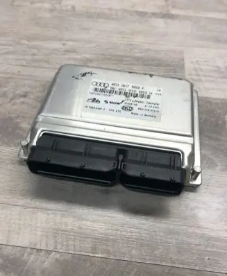 Audi A8 S8 D3 4E Air suspension control unit module (rear) 4E0907553F 4E0910553H