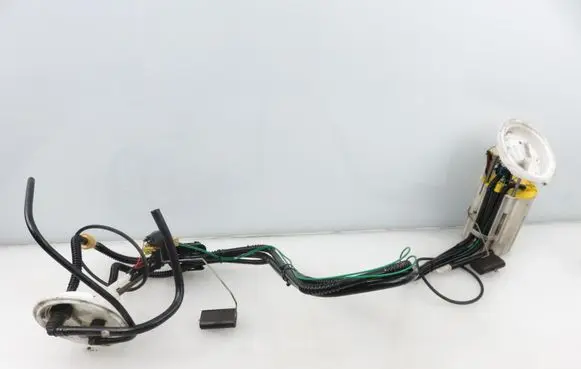 BMW 5 E60 E61 In-tank fuel pump 6765849 6765848