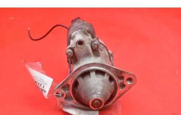 Toyota Avensis Verso Starter motor 28100-0D180