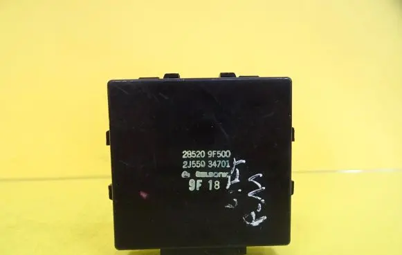 Nissan Primera Comfort/convenience module 285209F500 2J55034701