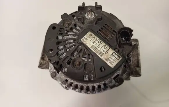 Audi A6 S6 C6 4F Generator/alternator 06E903016D