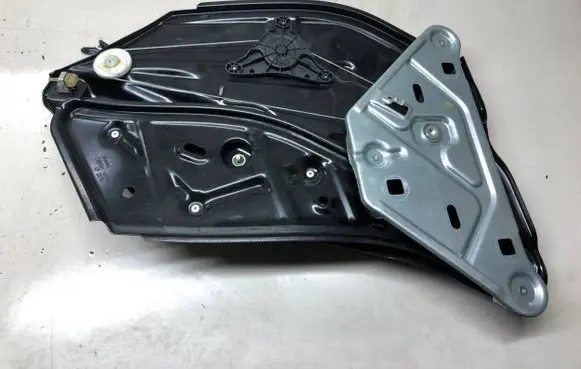 Mercedes-Benz E W238 Rear door window regulator with motor A2386700200 C48269201 Z005Q01