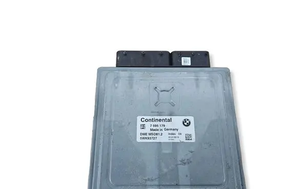 BMW 3 E92 E93 Engine control unit/module 7595179 DMEMSD812 5WK93727
