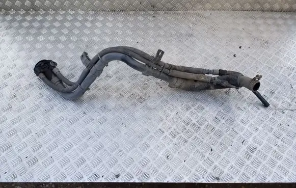 Fuel tank filler neck pipe