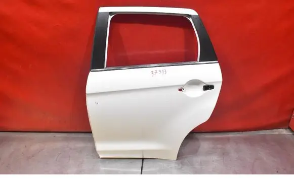 Rear door