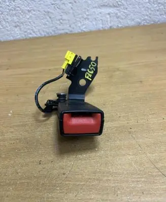 Mercedes-Benz E A207 Rear seatbelt buckle A2048600969 F1650