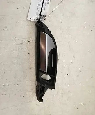 Audi Q7 4L Front door interior handle 4L0837019