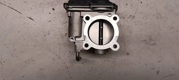 Toyota RAV 4 (XA40) Throttle valve 2203036020 02593 6K17